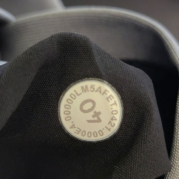 Lululemon ABC 5-Pocket Warpstreme Pants Mens Gray, Waist 40x36 - Picture 4 of 5